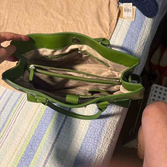 Michael Kors Vibrant Green Satchel - Picture 16 of 16